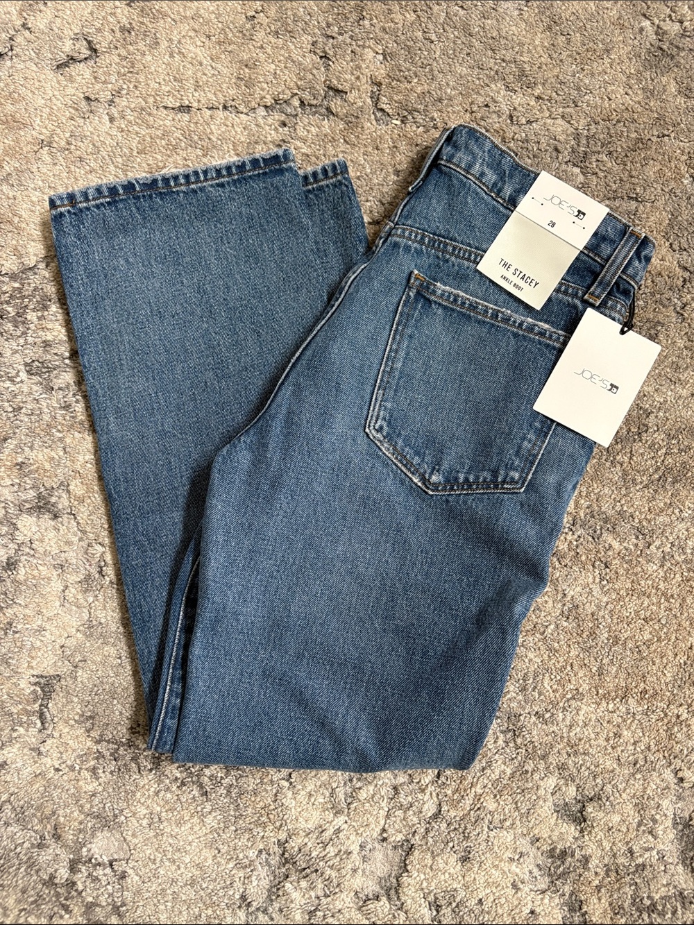 NWT Joe's Jeans women's Stacey ankle boot Jeans - Medium Blue